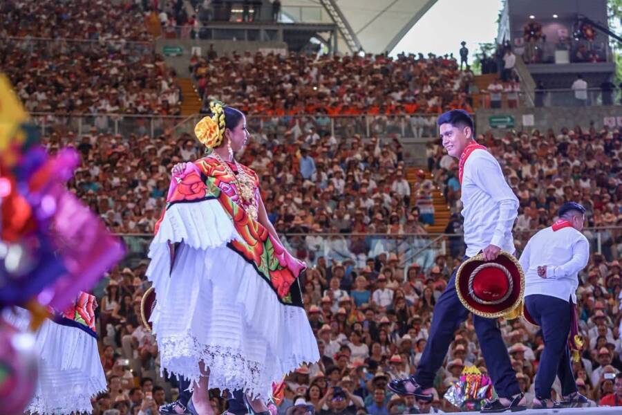 Juchitán volvió a recordarle al mundo la grandeza de su historia y su cultura en el cierre de la Guelaguetza 2026